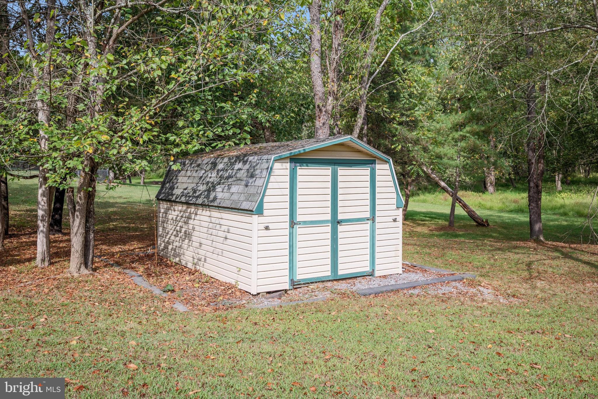 BIRCH CREEK - Residential