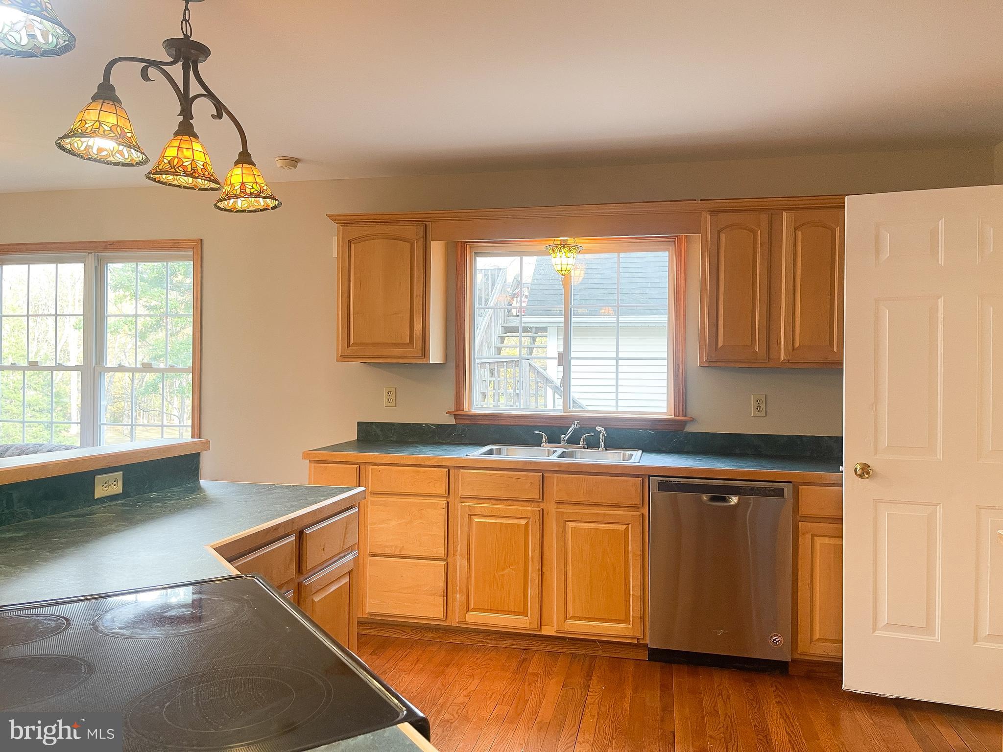 BIRCH CREEK - Residential