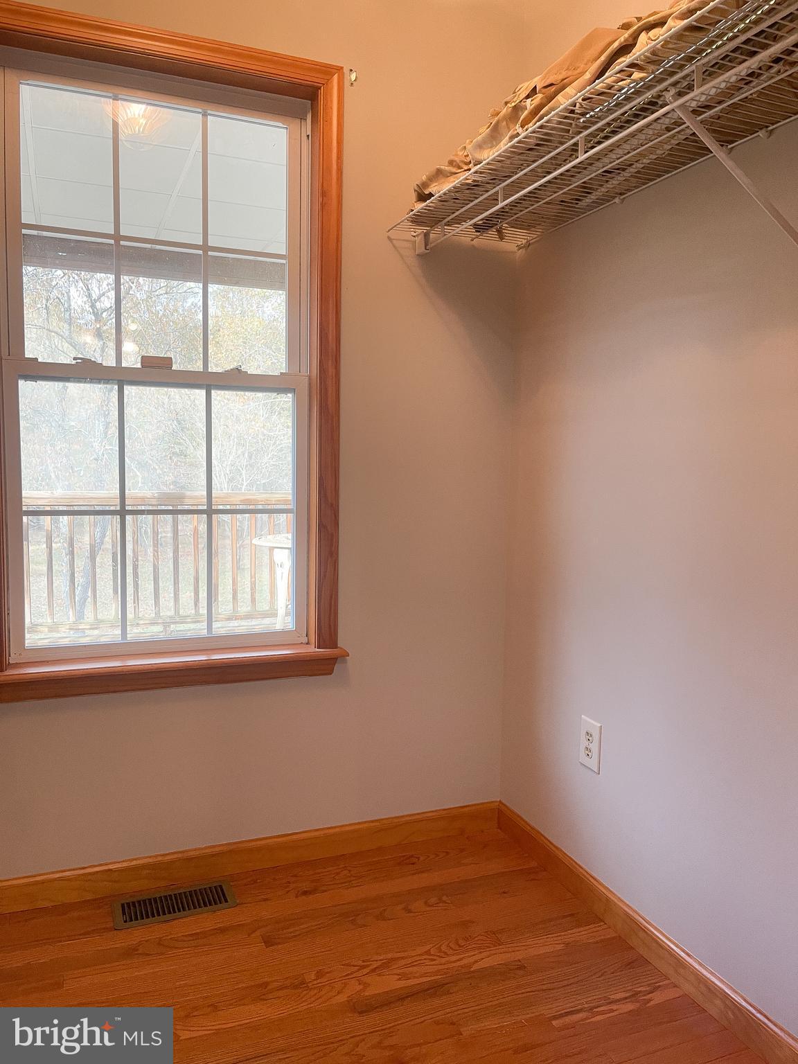 BIRCH CREEK - Residential