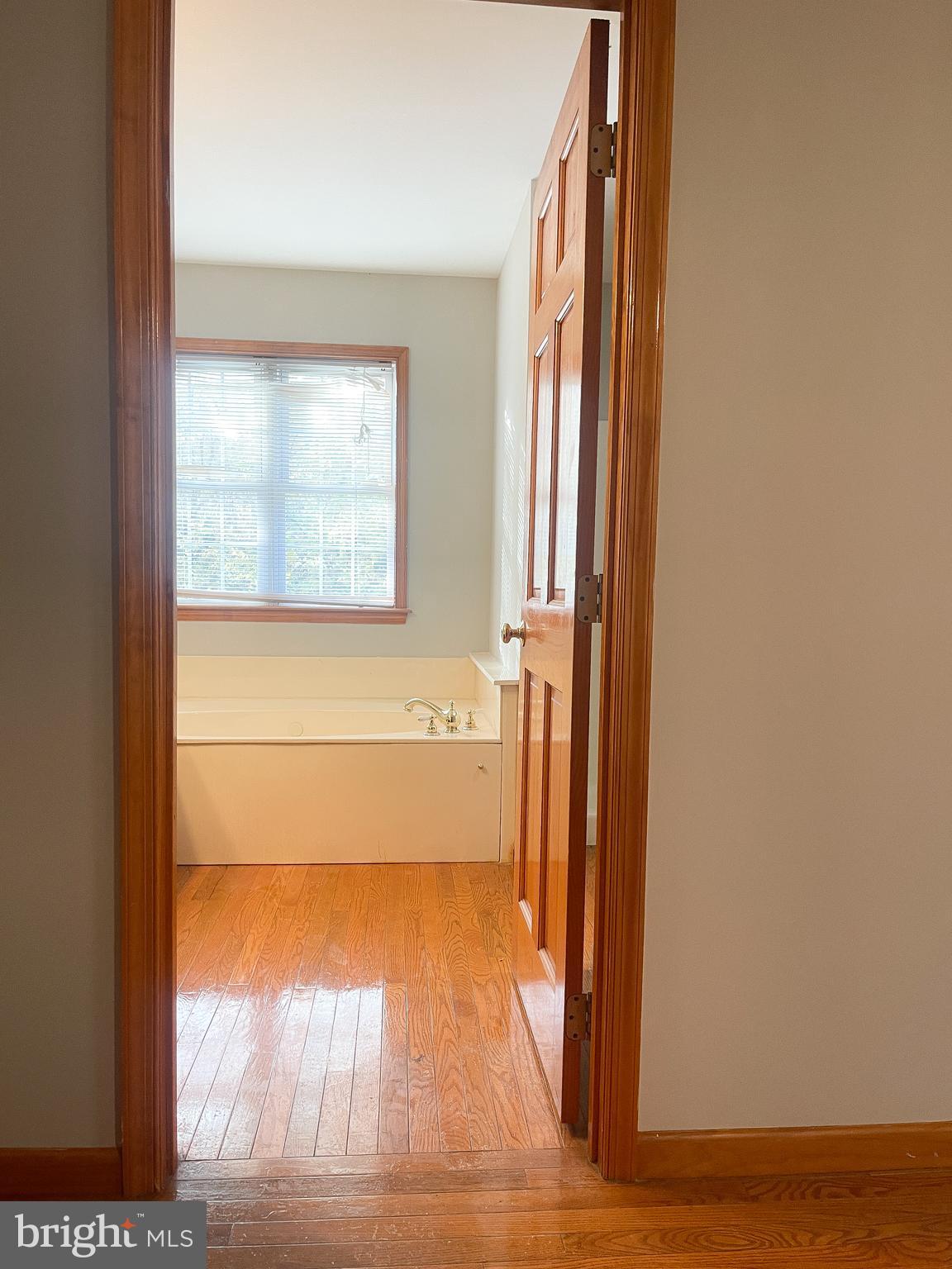 BIRCH CREEK - Residential