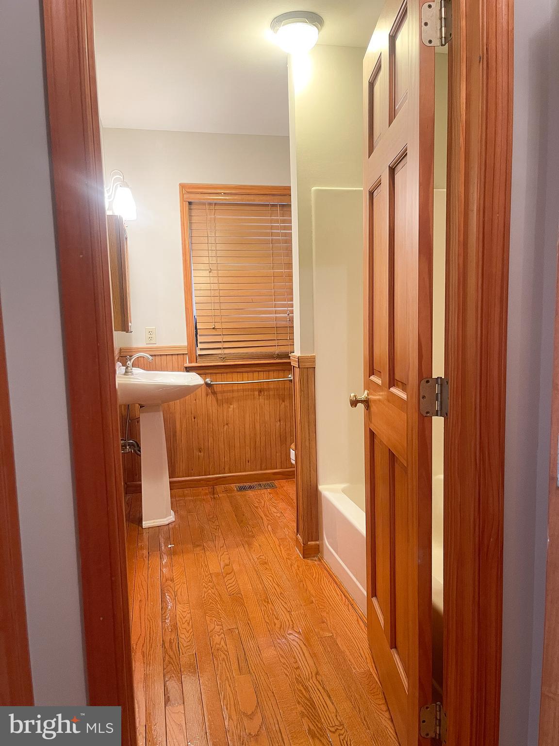 BIRCH CREEK - Residential