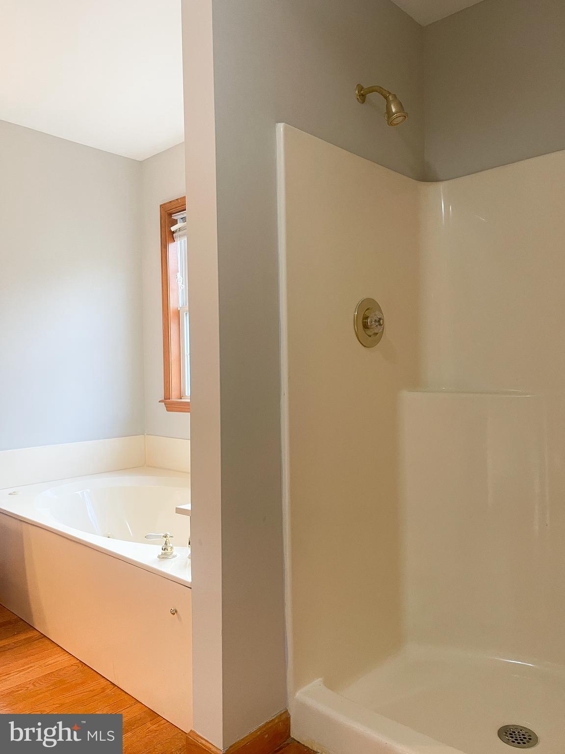 BIRCH CREEK - Residential