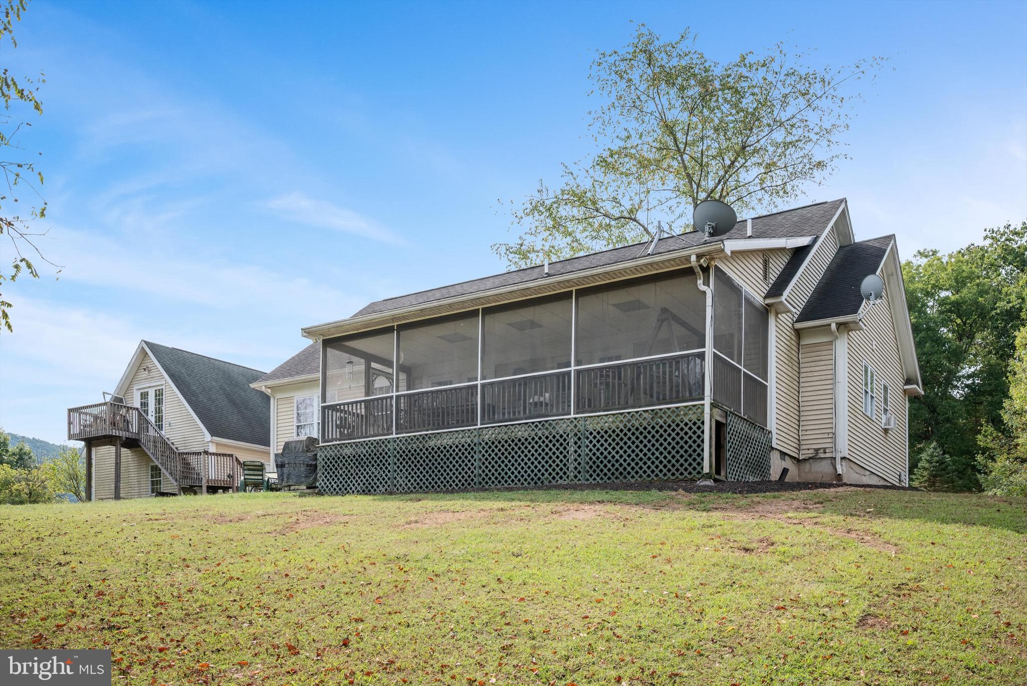 BIRCH CREEK - Residential