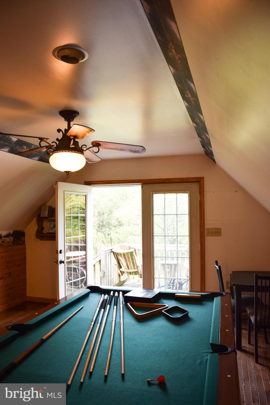 BIRCH CREEK - Residential