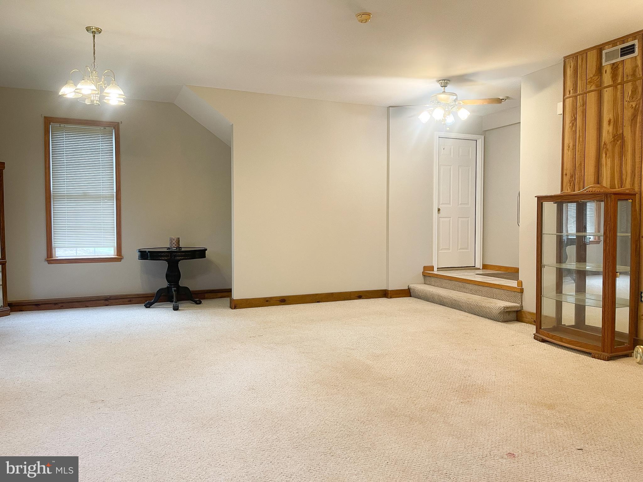 BIRCH CREEK - Residential