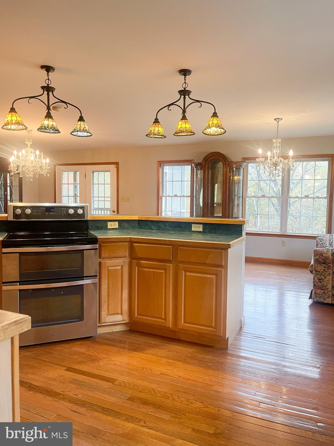 BIRCH CREEK - Residential