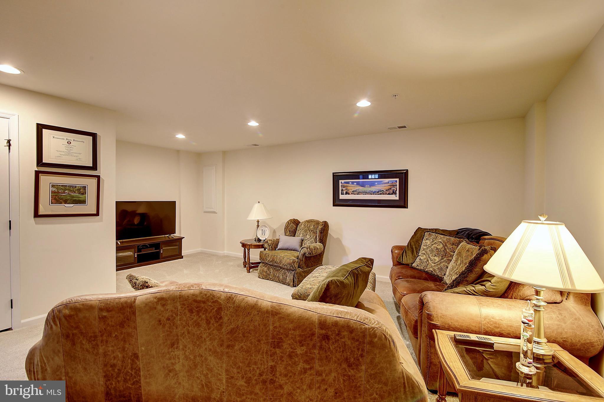 BRUNSWICK CROSSING - Residential