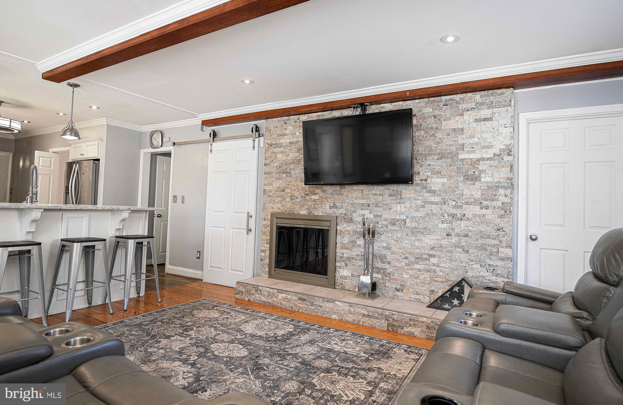 HILLENDALE - Residential