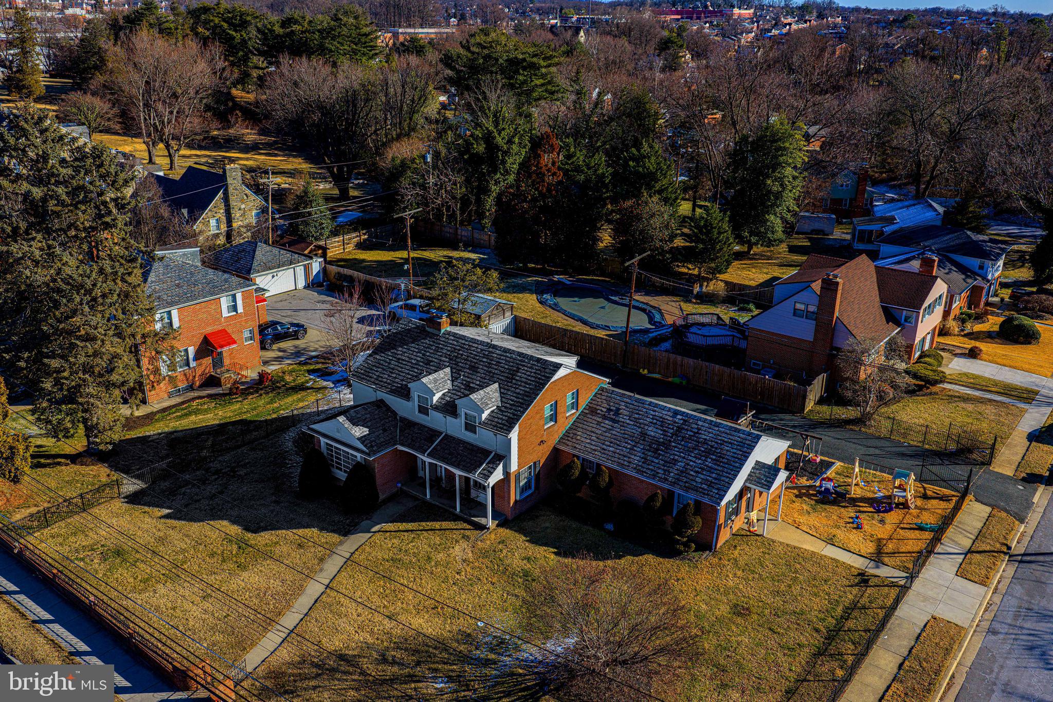 HILLENDALE - Residential