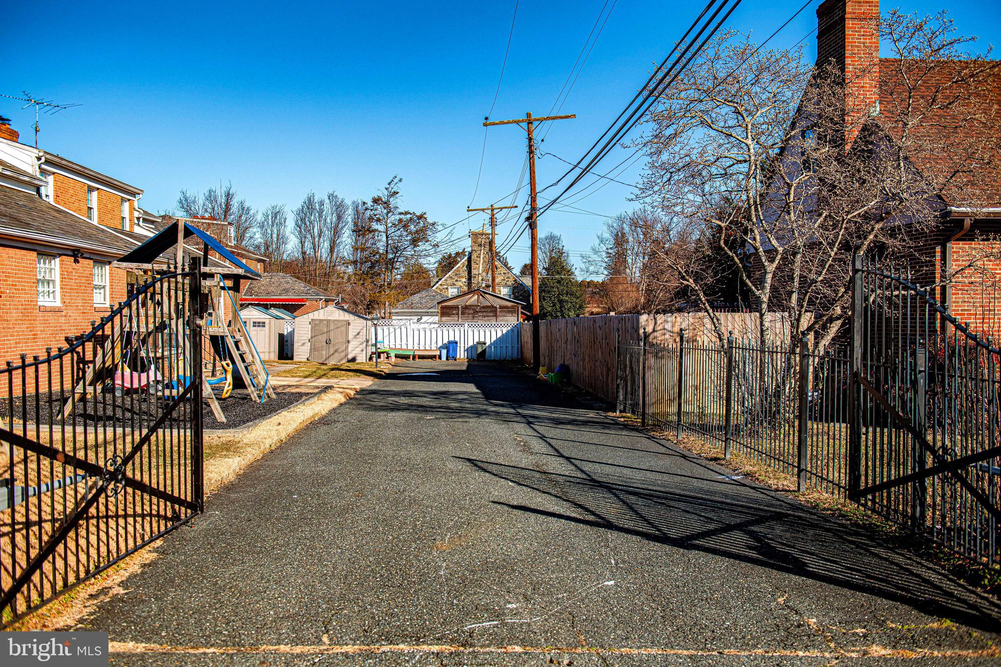 HILLENDALE - Residential