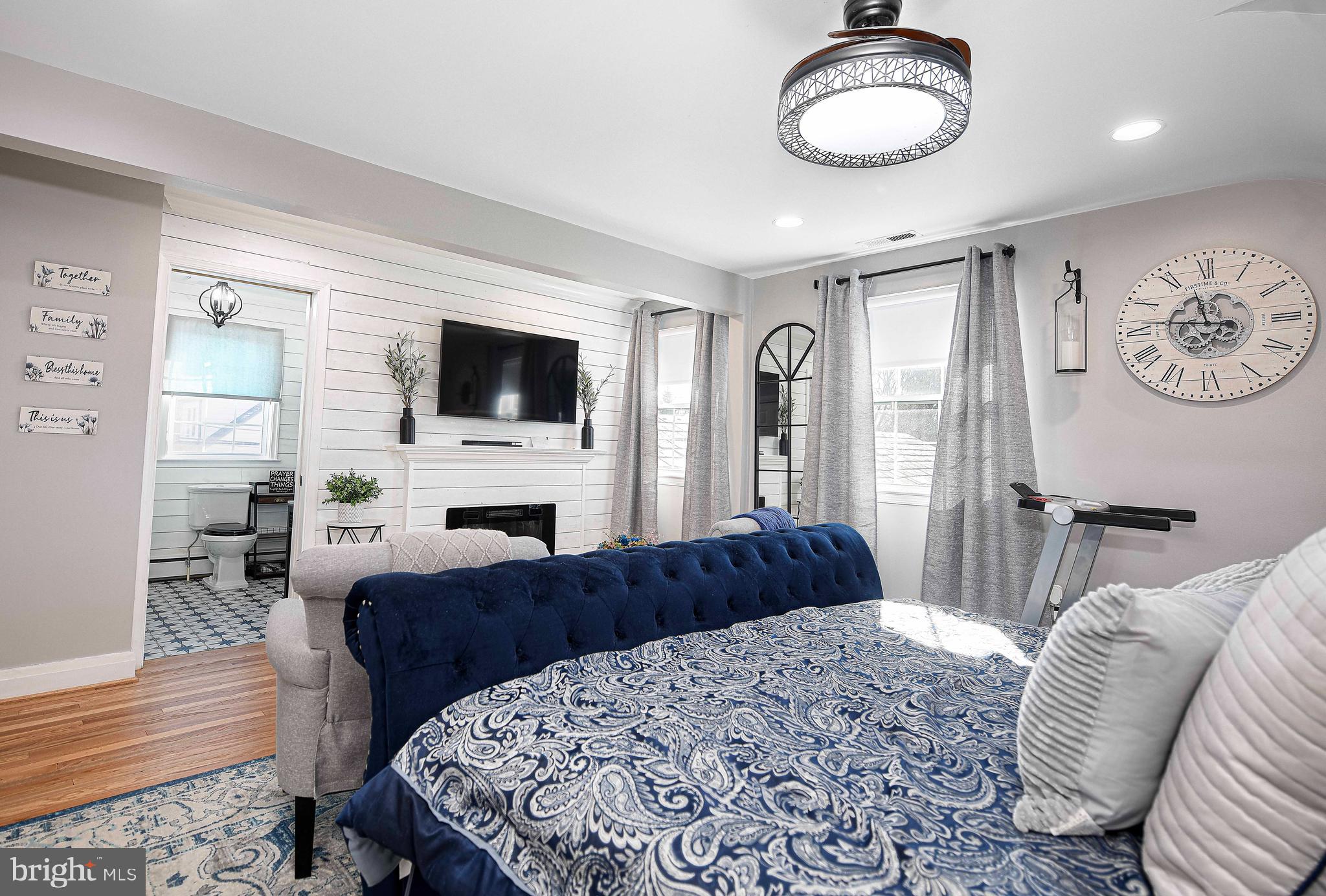 HILLENDALE - Residential