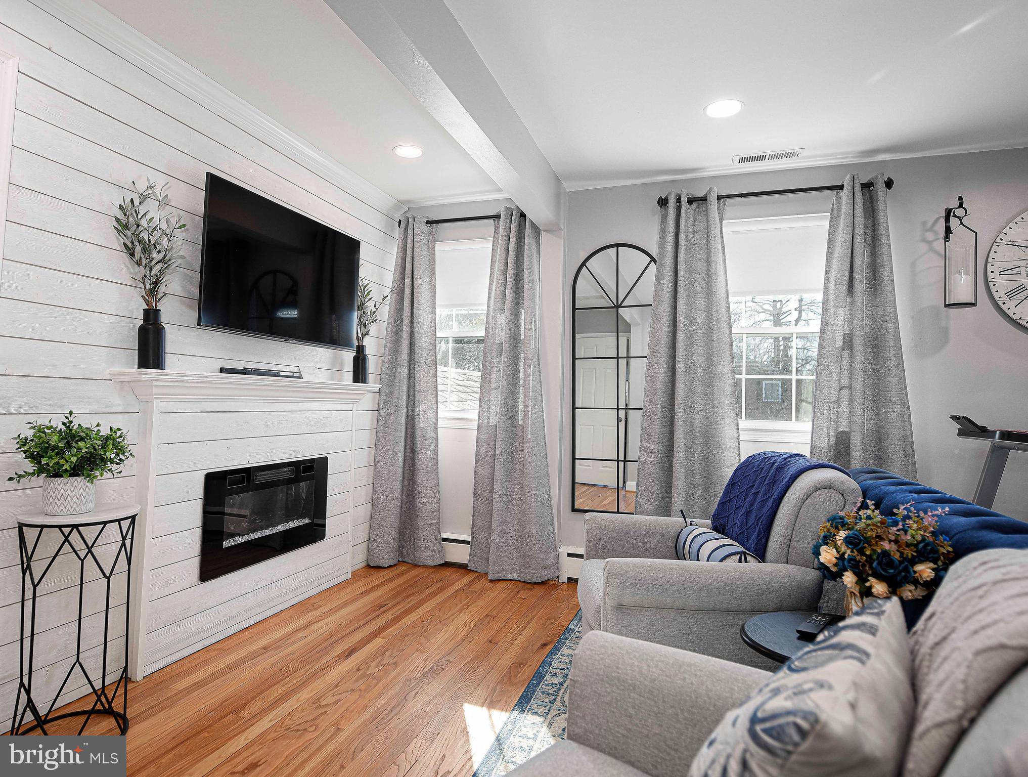 HILLENDALE - Residential