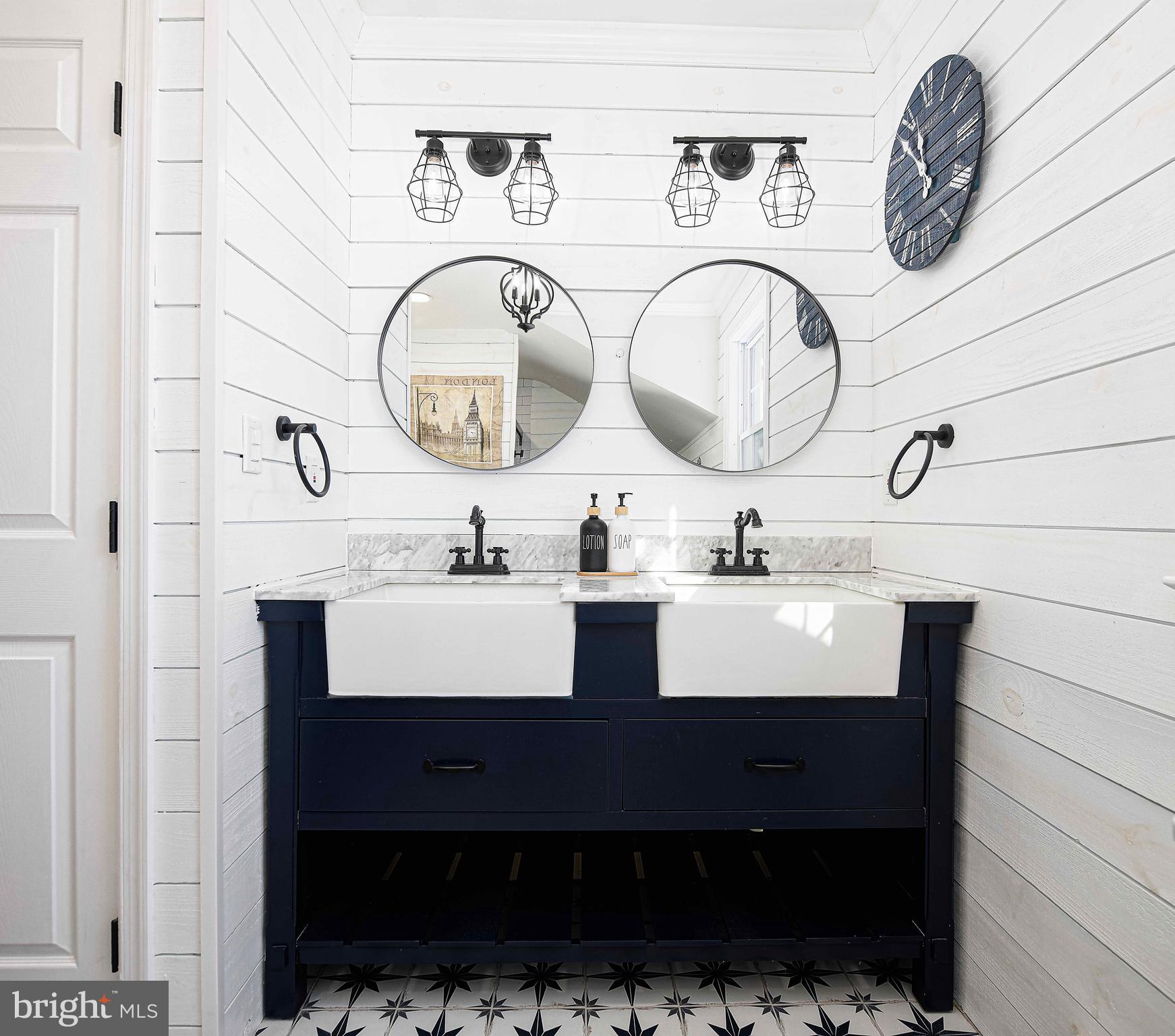 HILLENDALE - Residential