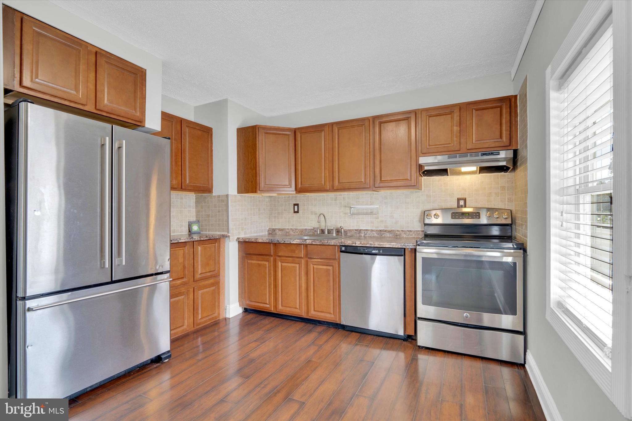 GLEN BURNIE - Residential