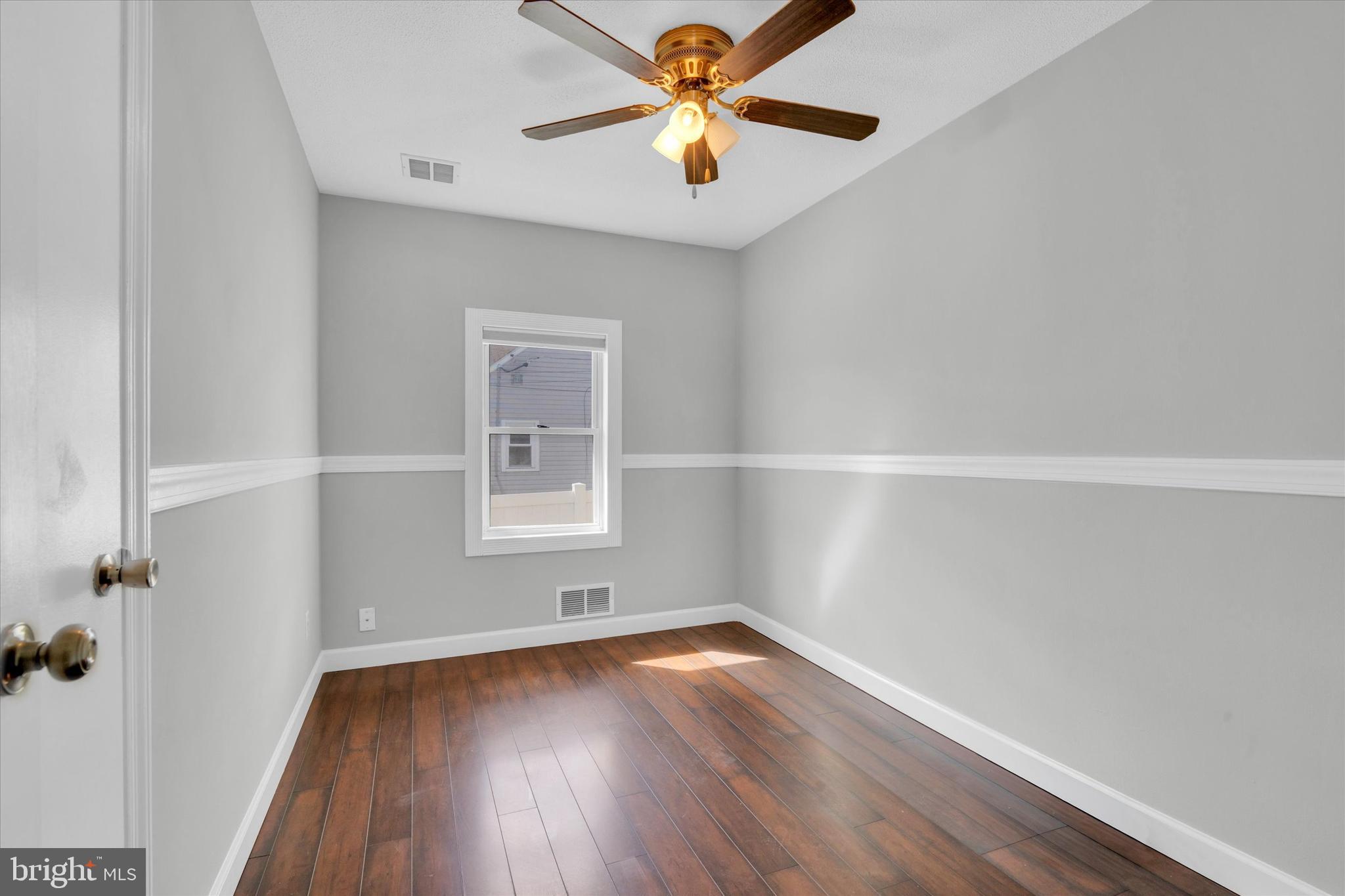 GLEN BURNIE - Residential