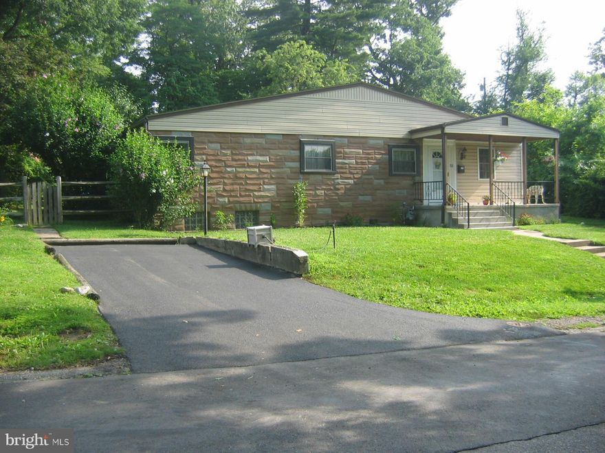 Simply Charming Rancher! Renovated 2008, the owner has integrated some of the original characteristics w/unique features to create one level living at its best. Fully equip Kitchen has Avonite counters, tile floor, brkfst bar.Updated baths, Furnace,Recessed lights,Front & rear driveways, Corner lot w/plenty of room to expand.Screened porch. Bsmt access from yard-storage/utilities. So Much More.