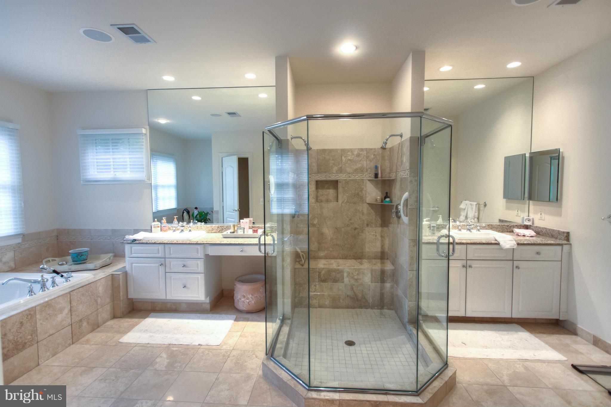 EVANS FARM - Residential