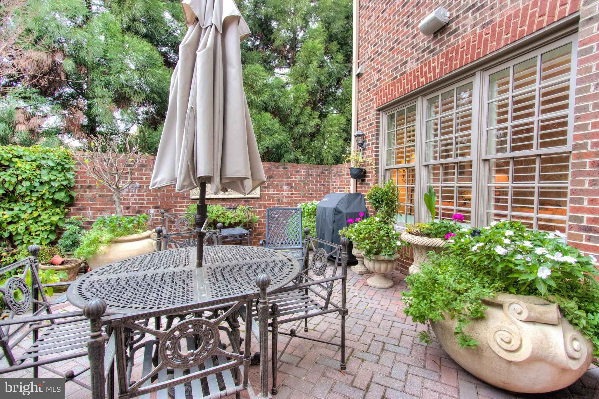 EVANS FARM - Residential