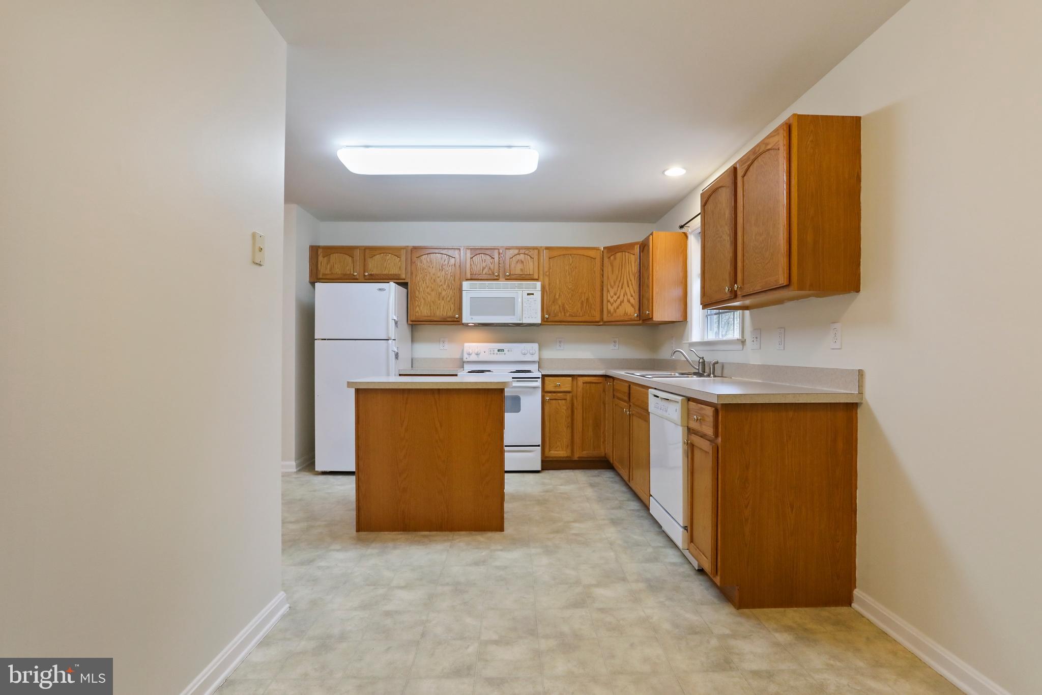 HAMMONDS MILL - Residential