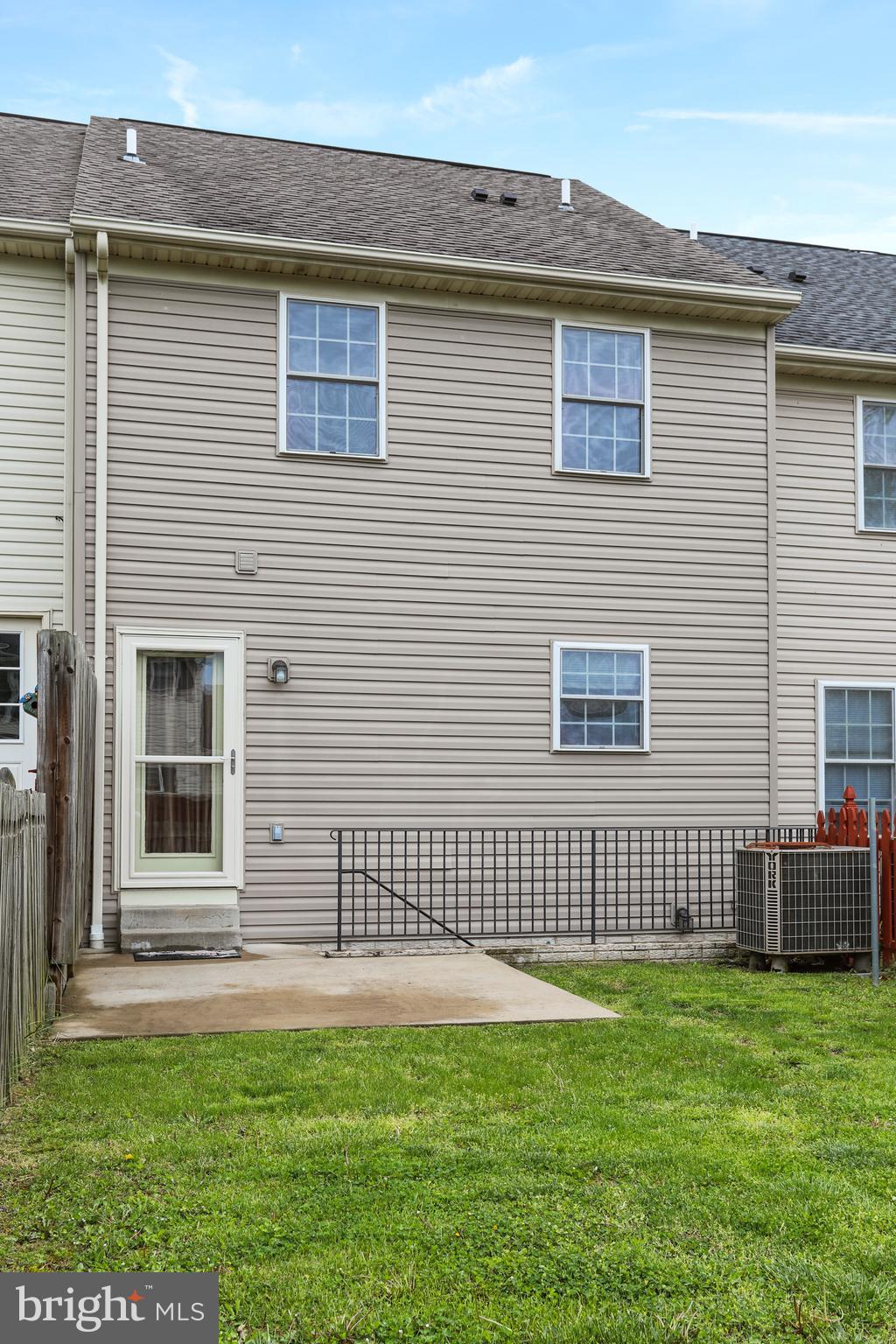 HAMMONDS MILL - Residential