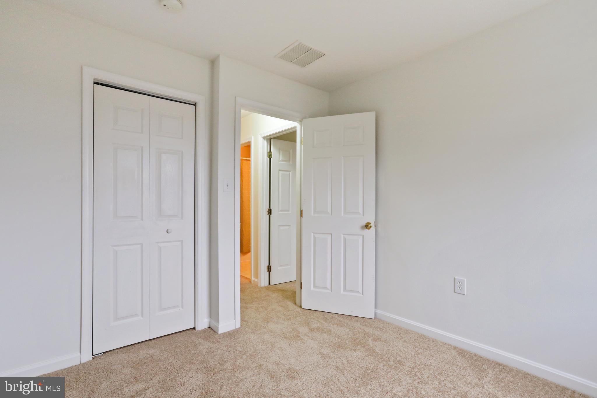 HAMMONDS MILL - Residential