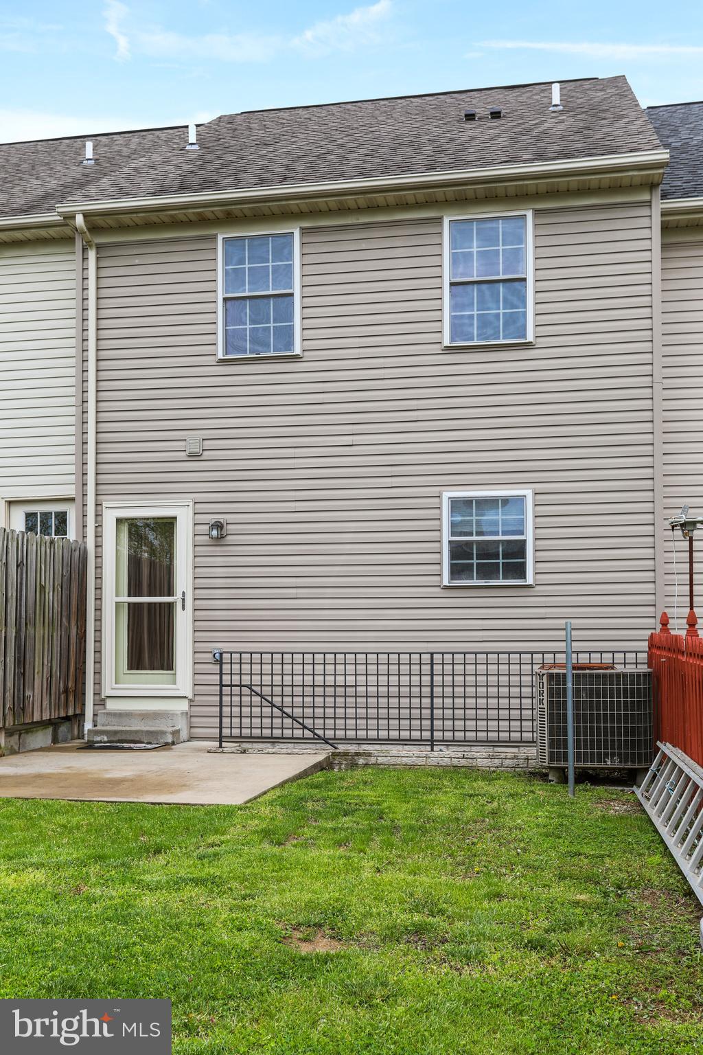 HAMMONDS MILL - Residential