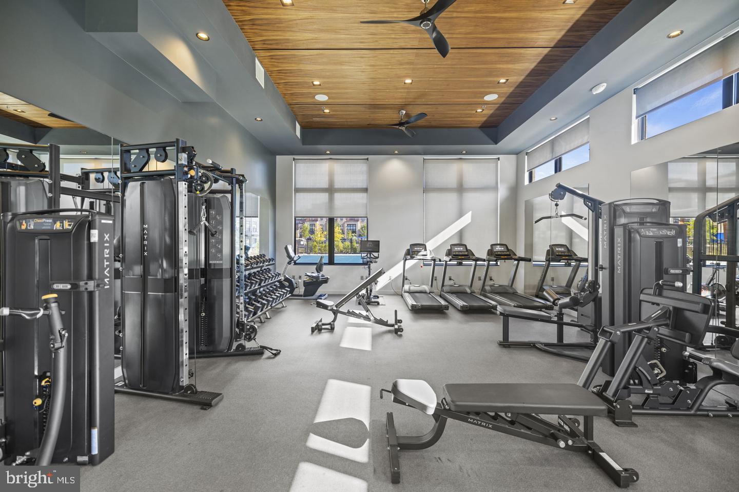 TOWER OAKS - Residential