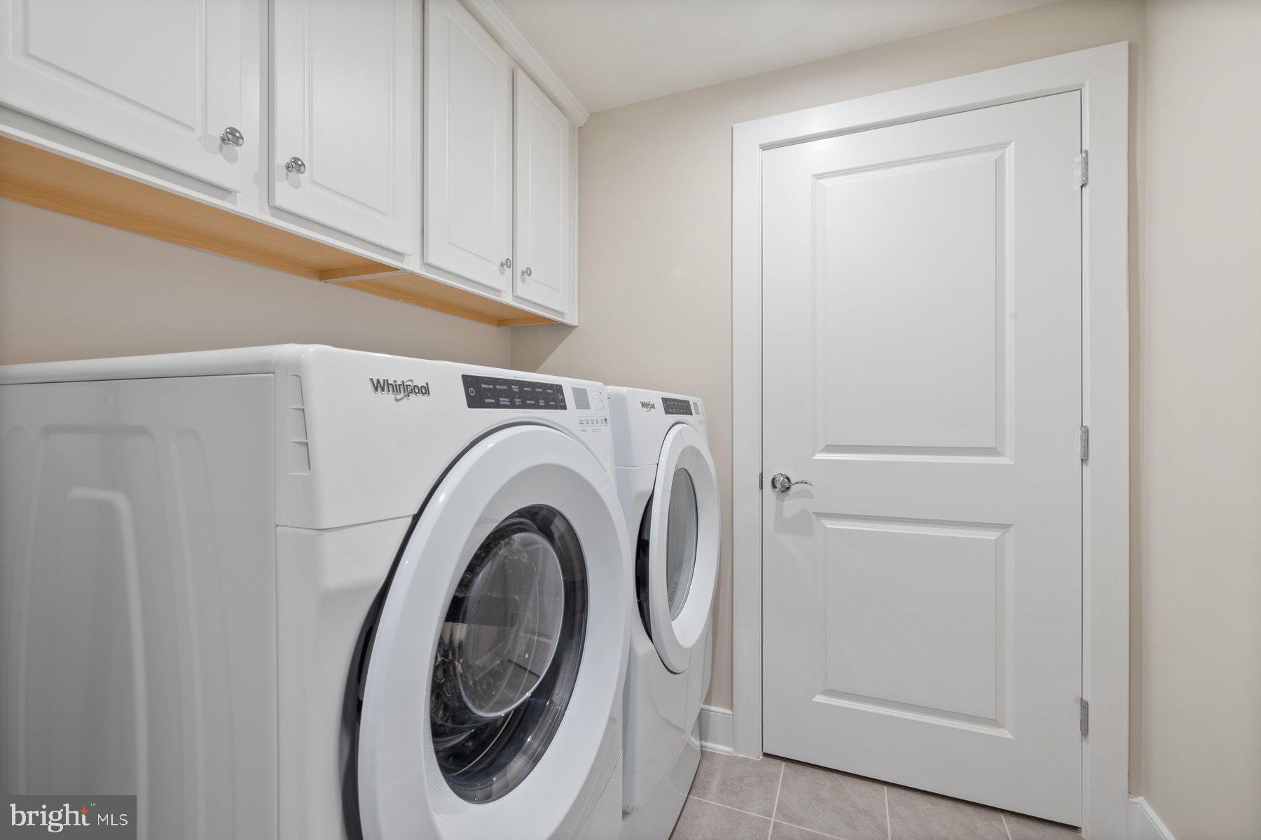 TOWER OAKS - Residential