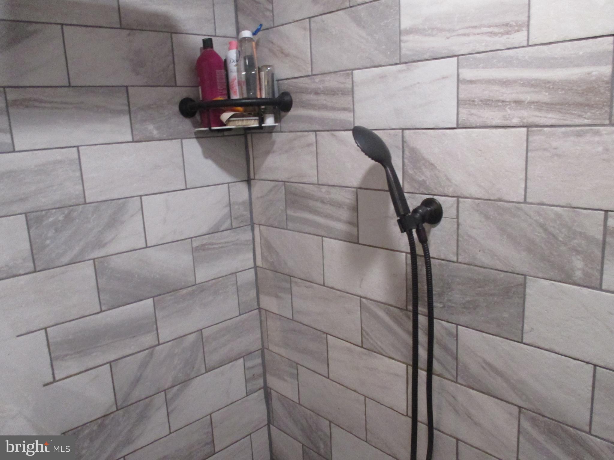 SHORT GAP AREA - Residential