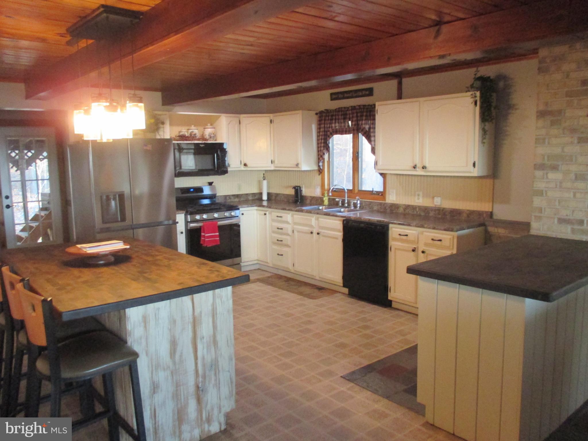 SHORT GAP AREA - Residential