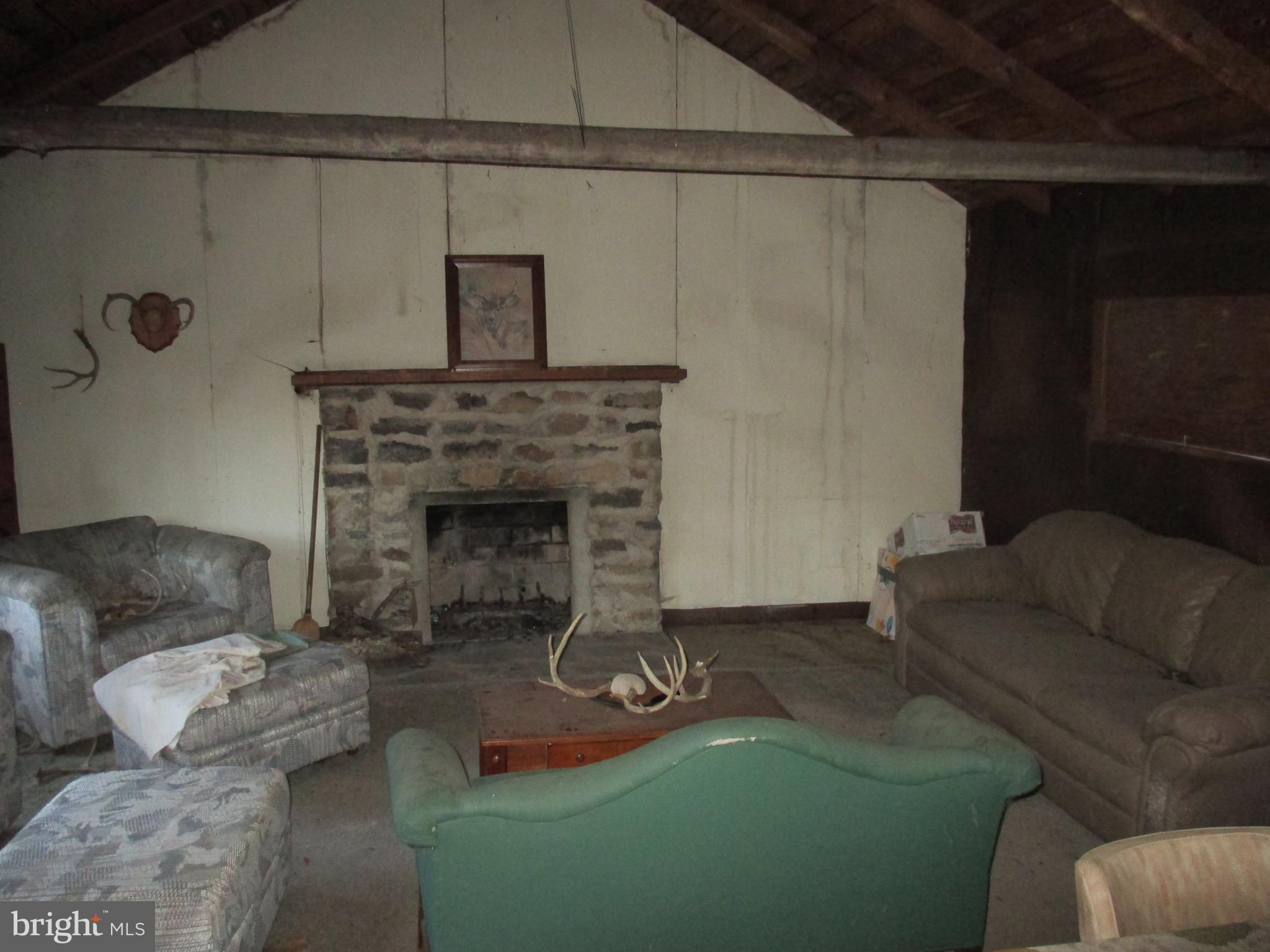 SHORT GAP AREA - Residential