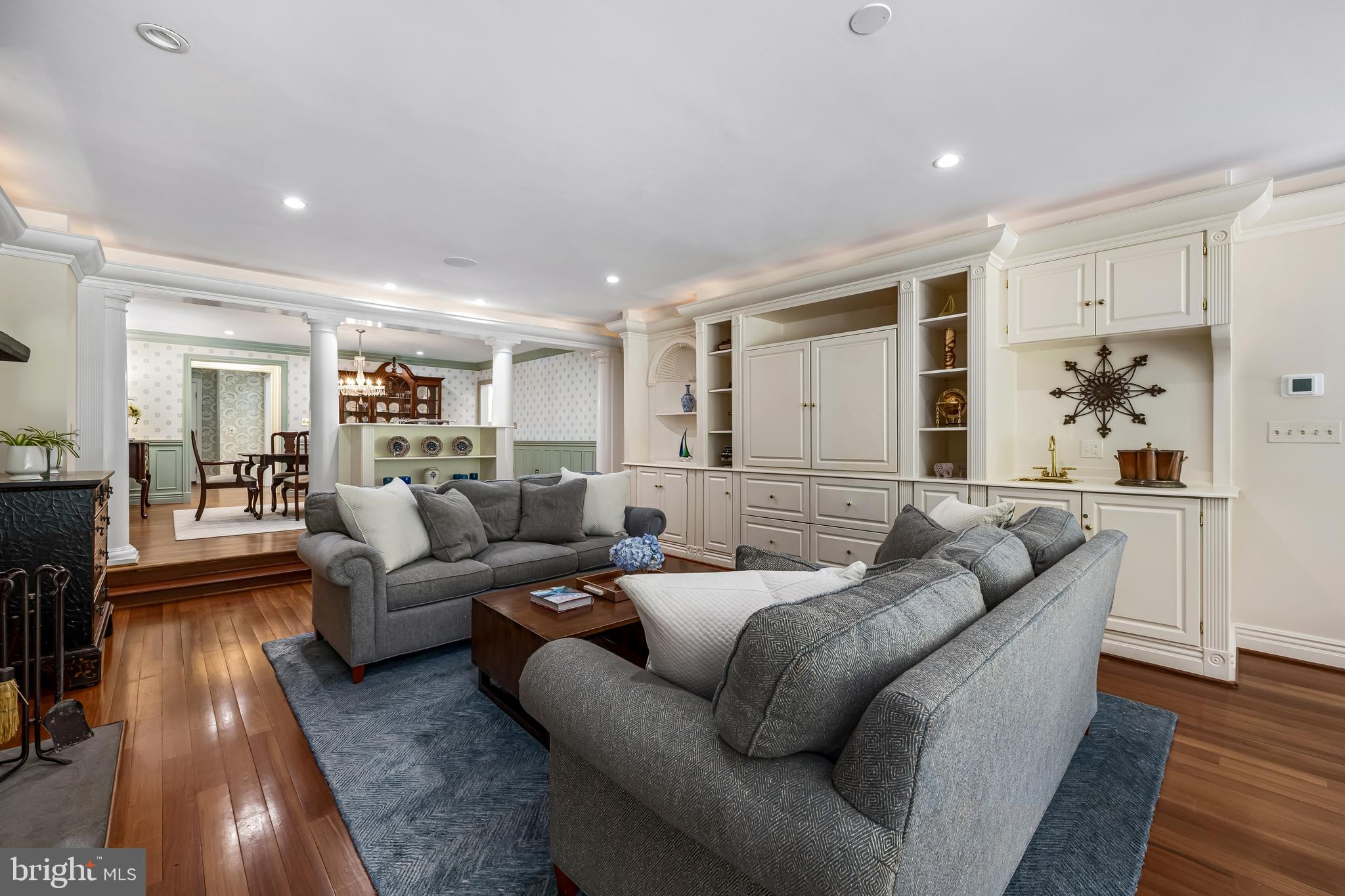 TOWSON - Residential
