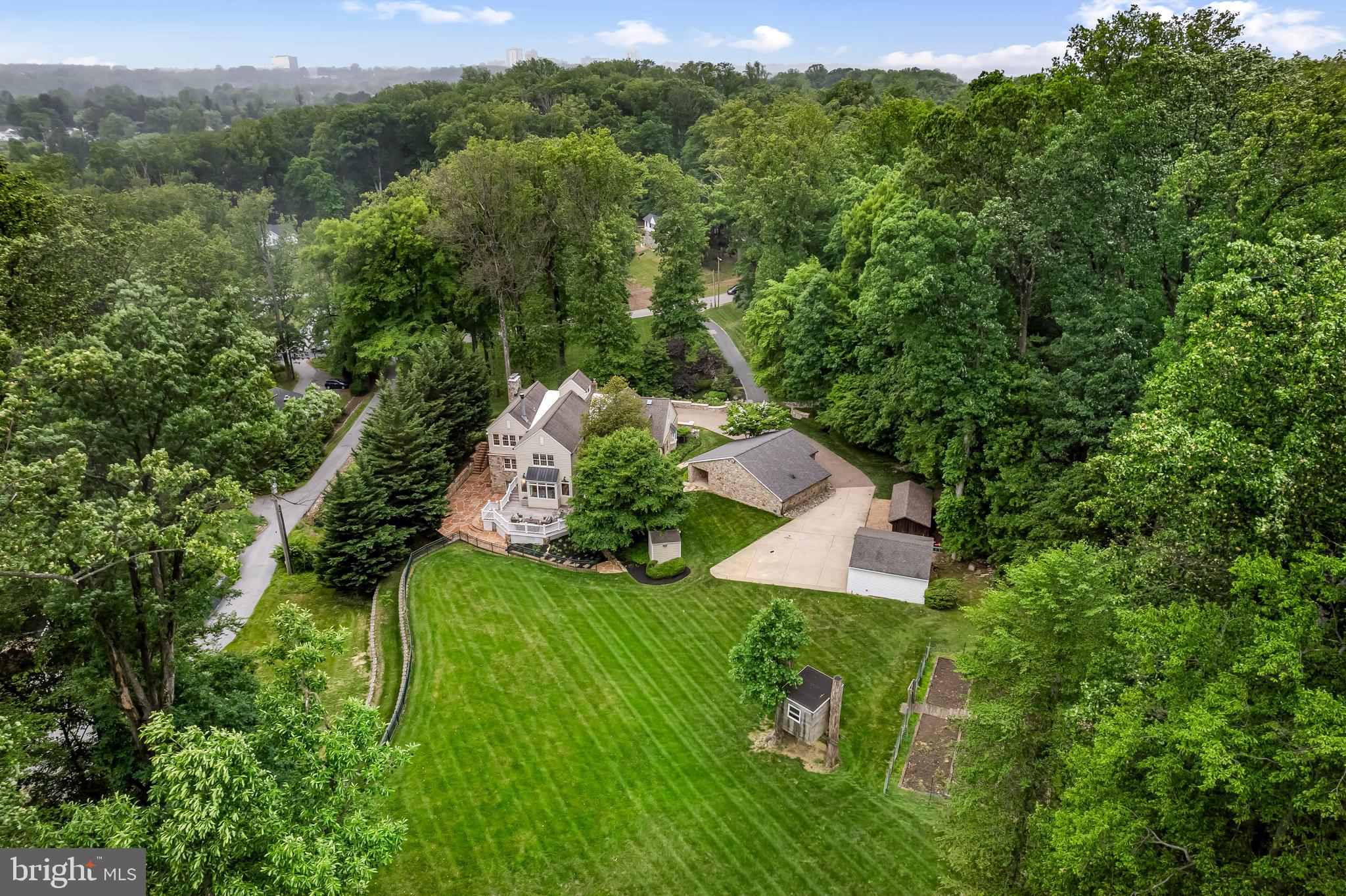 TOWSON - Residential