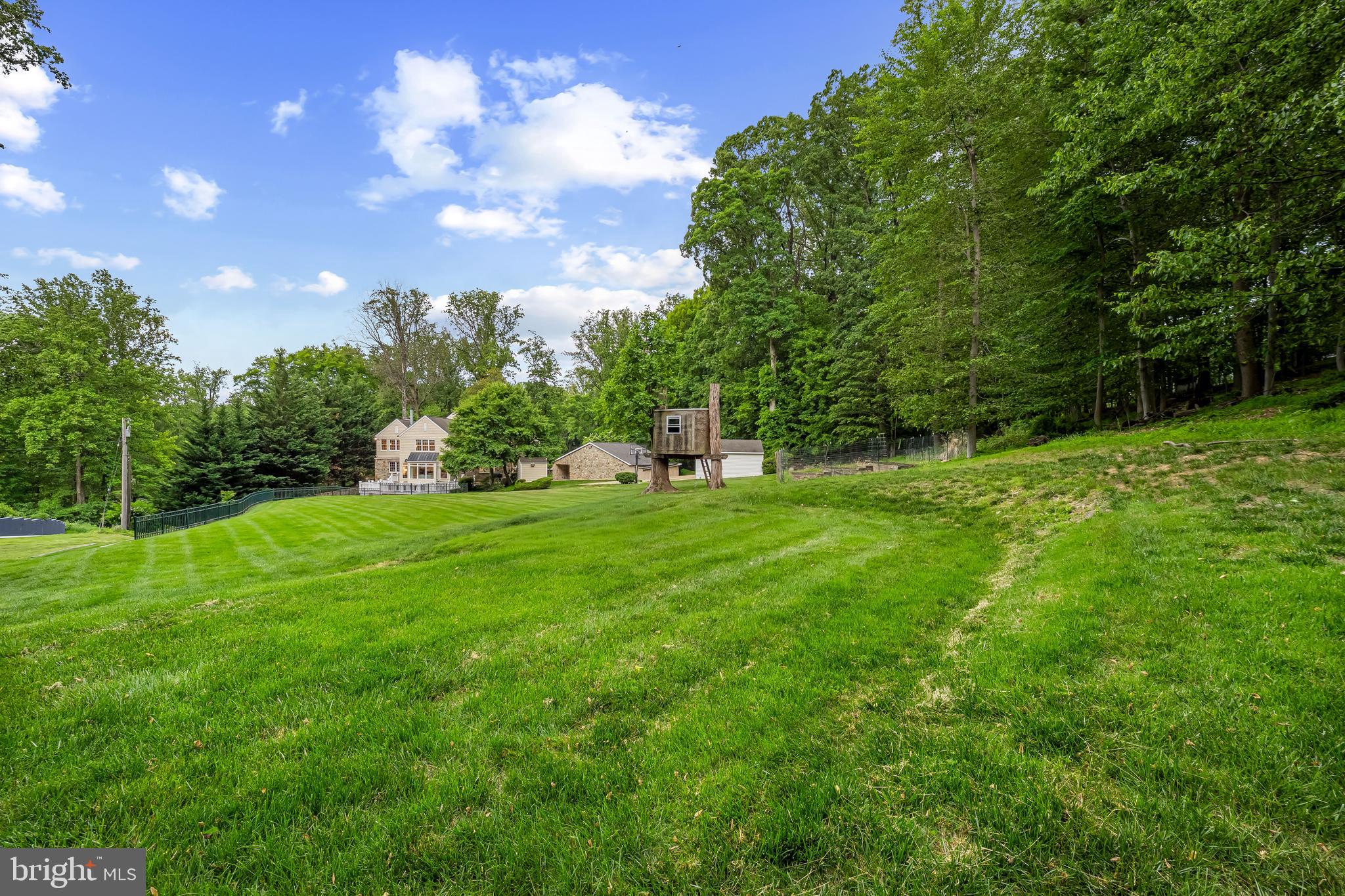 TOWSON - Residential