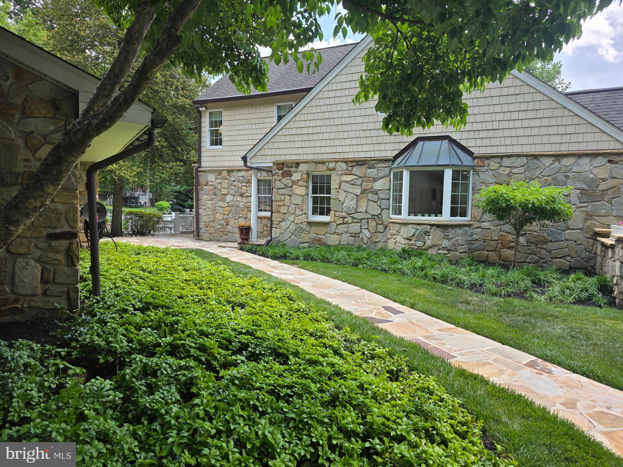 TOWSON - Residential