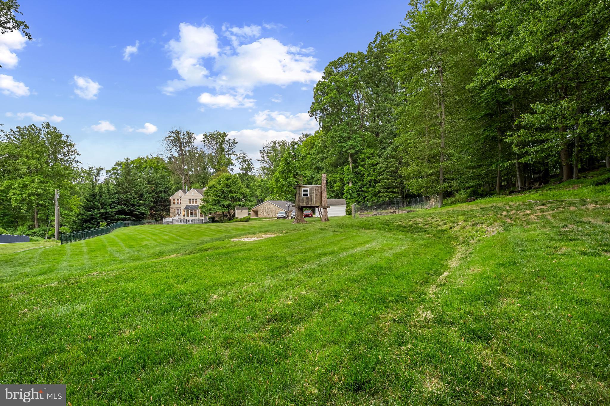 TOWSON - Residential