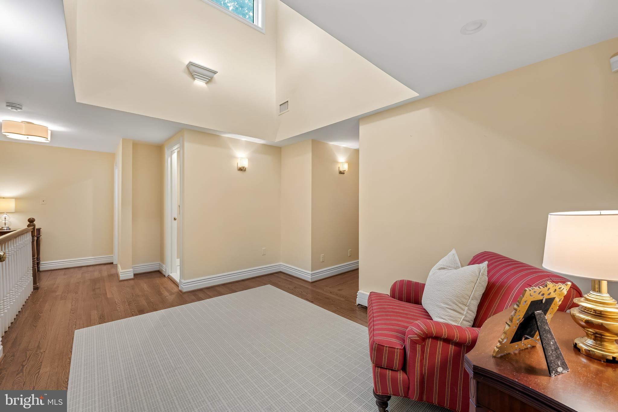 TOWSON - Residential