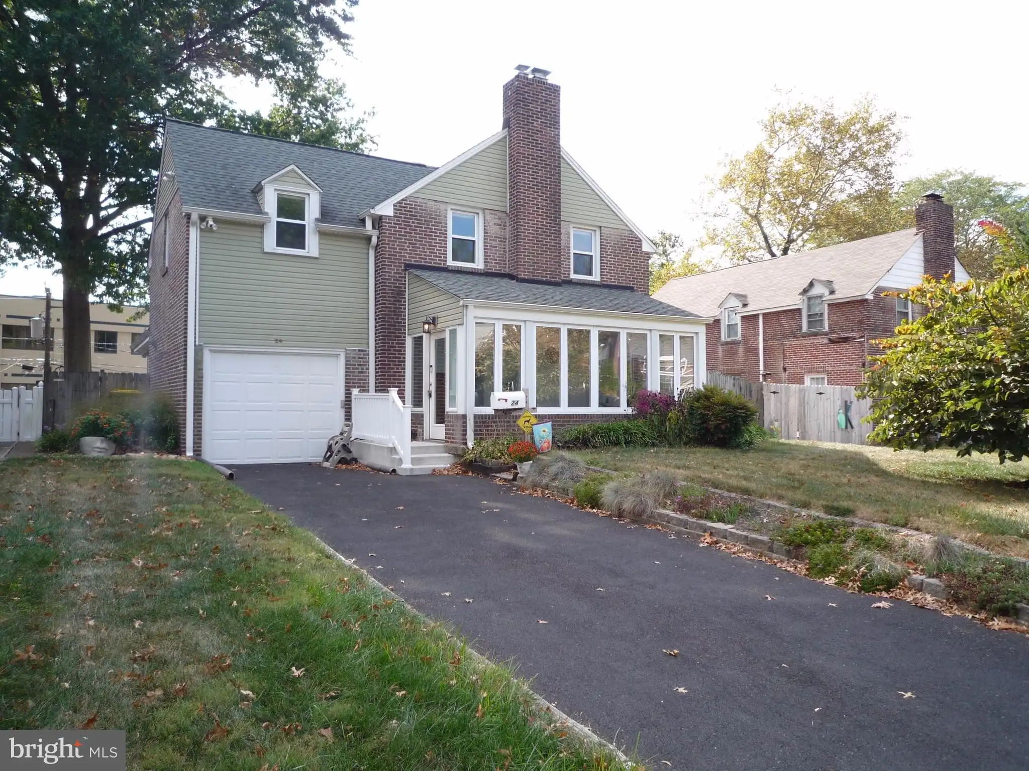 24 W Salisbury Drive, Wilmington, DE 19809