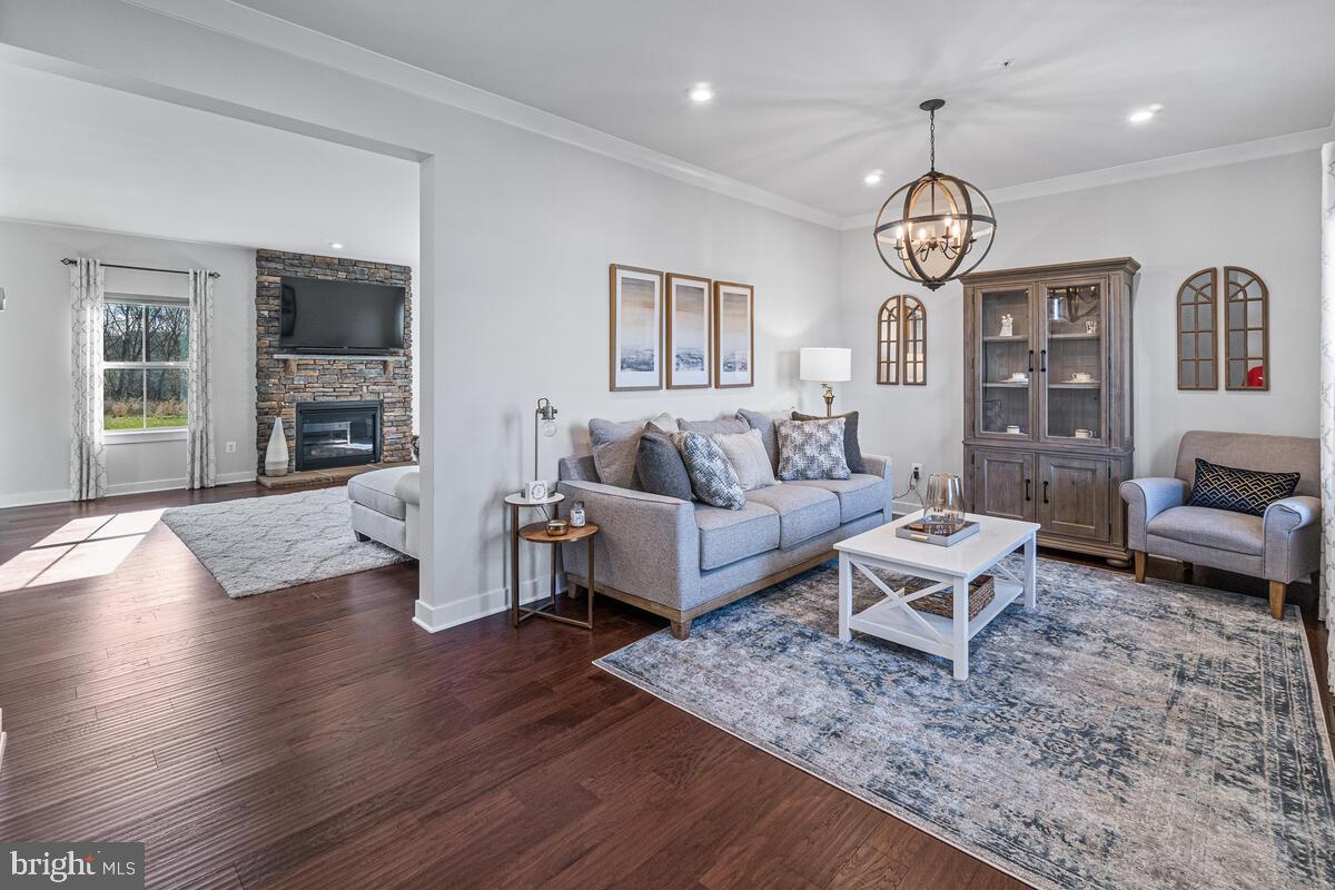 WOODRIDGE AT LAKE LINGANORE - Residential