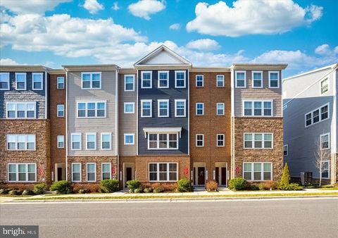 1298 FOGGY TURN 40 CROFTON MD 21114