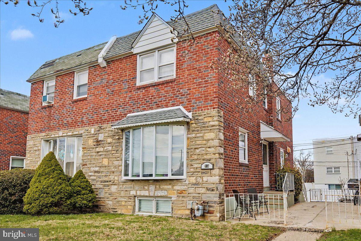 607 GLENN VALLEY DRIVE