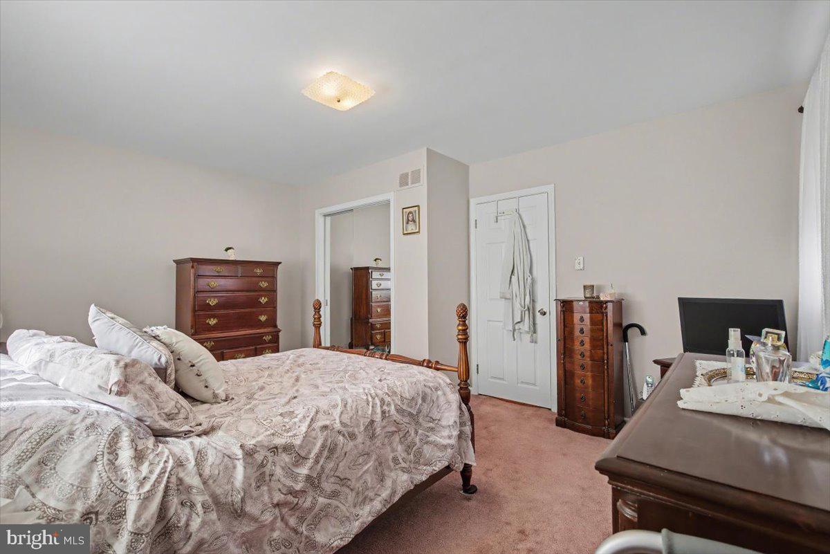 NORRIS HILLS - Residential