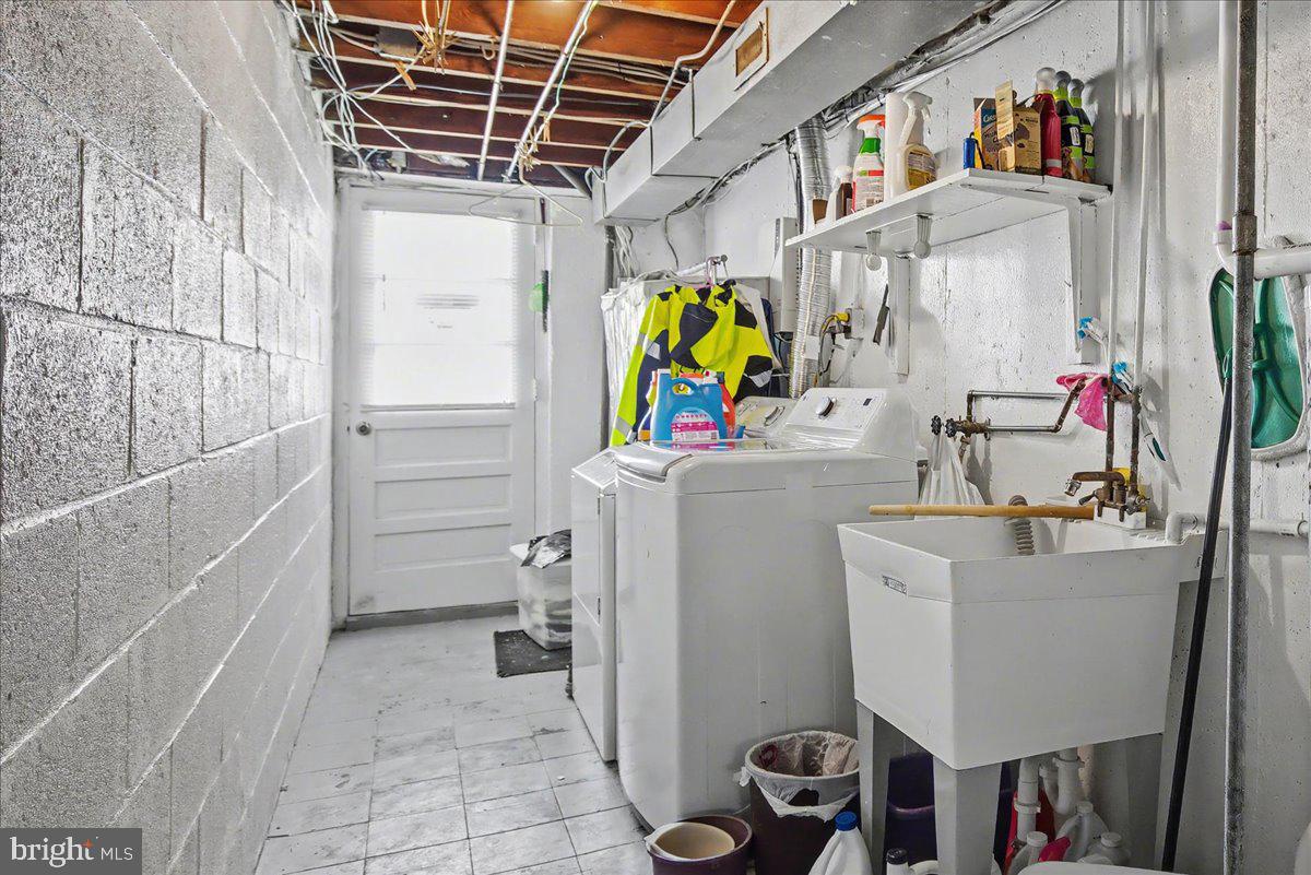 NORRIS HILLS - Residential