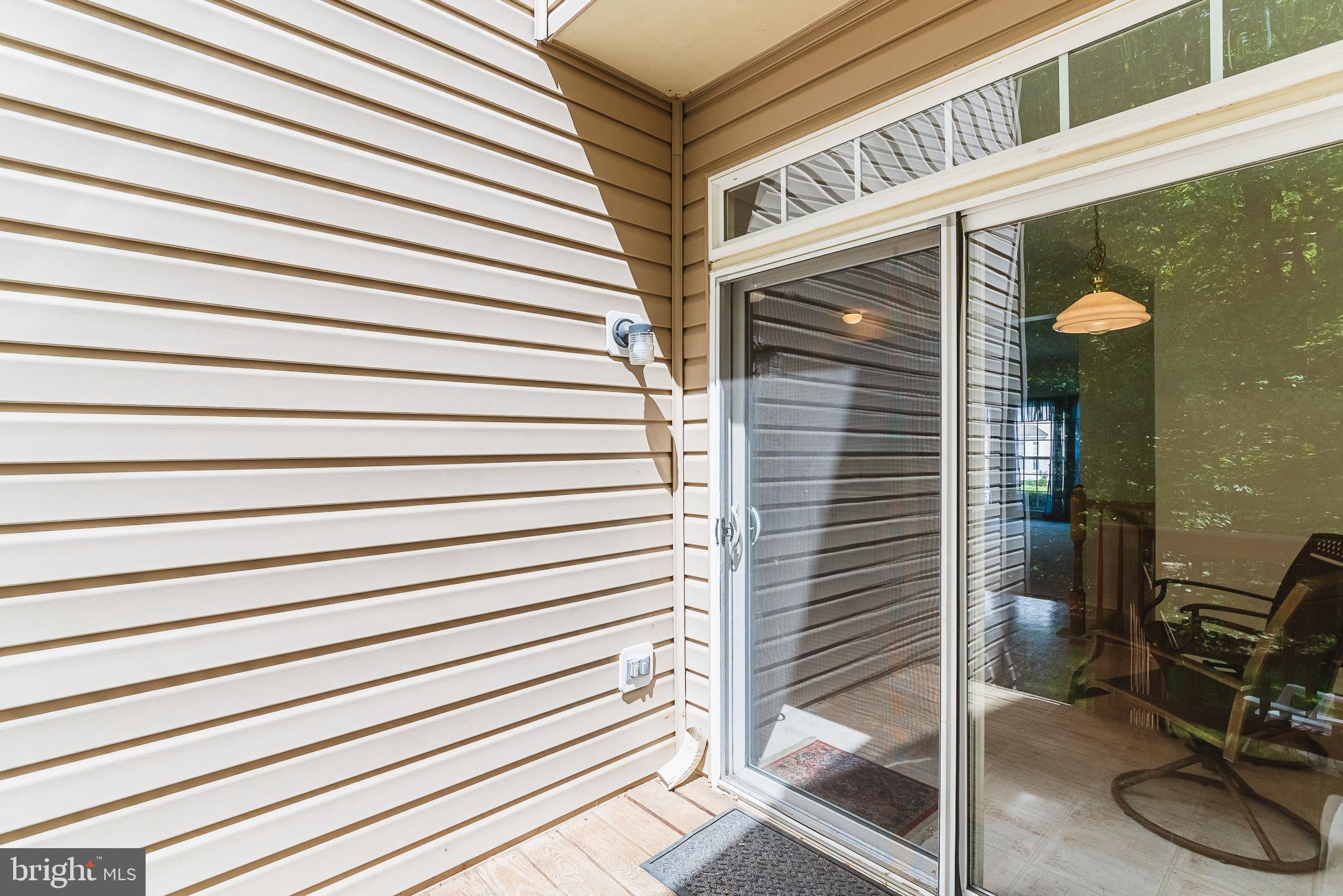 HOLLY WOODS - Residential