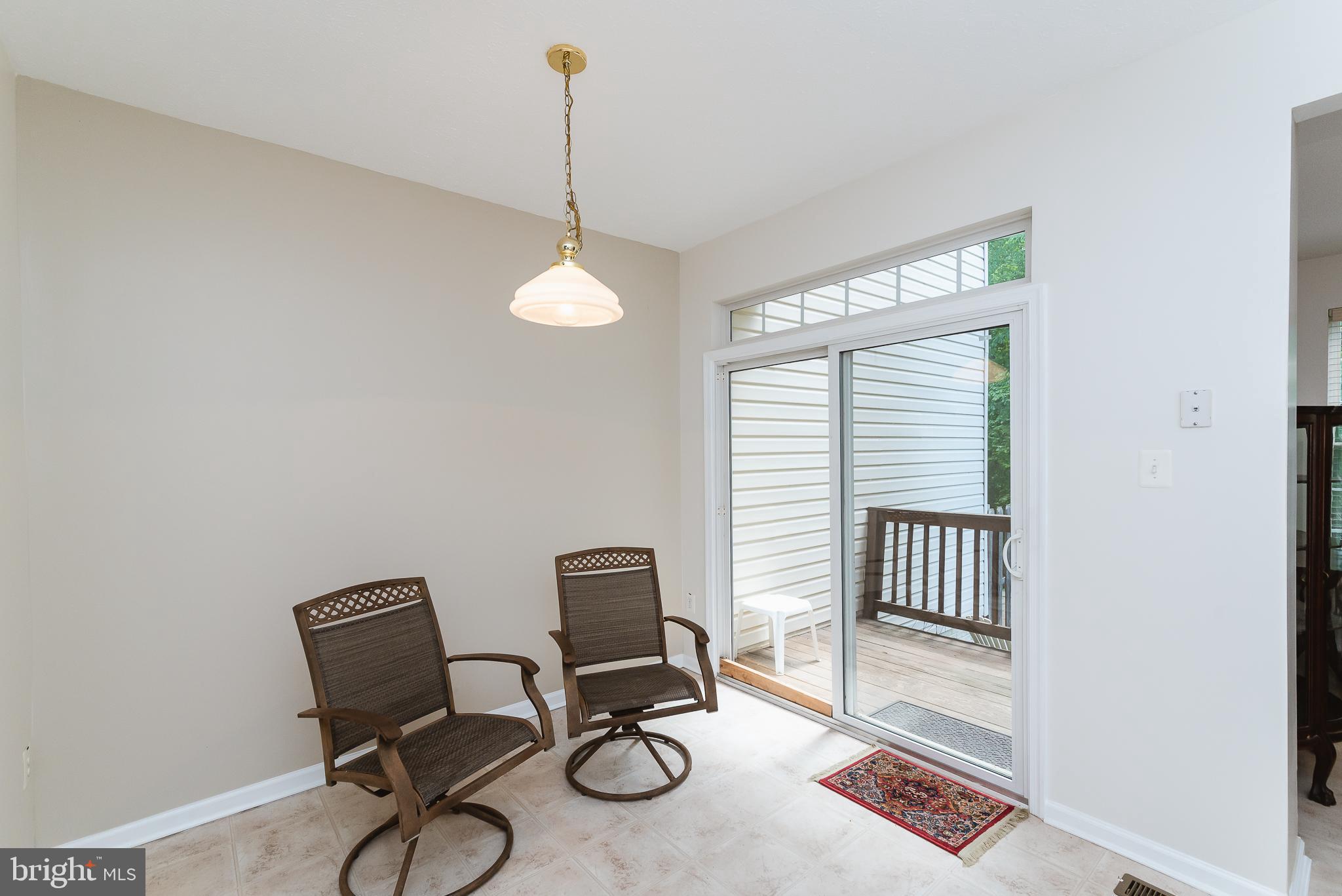 HOLLY WOODS - Residential