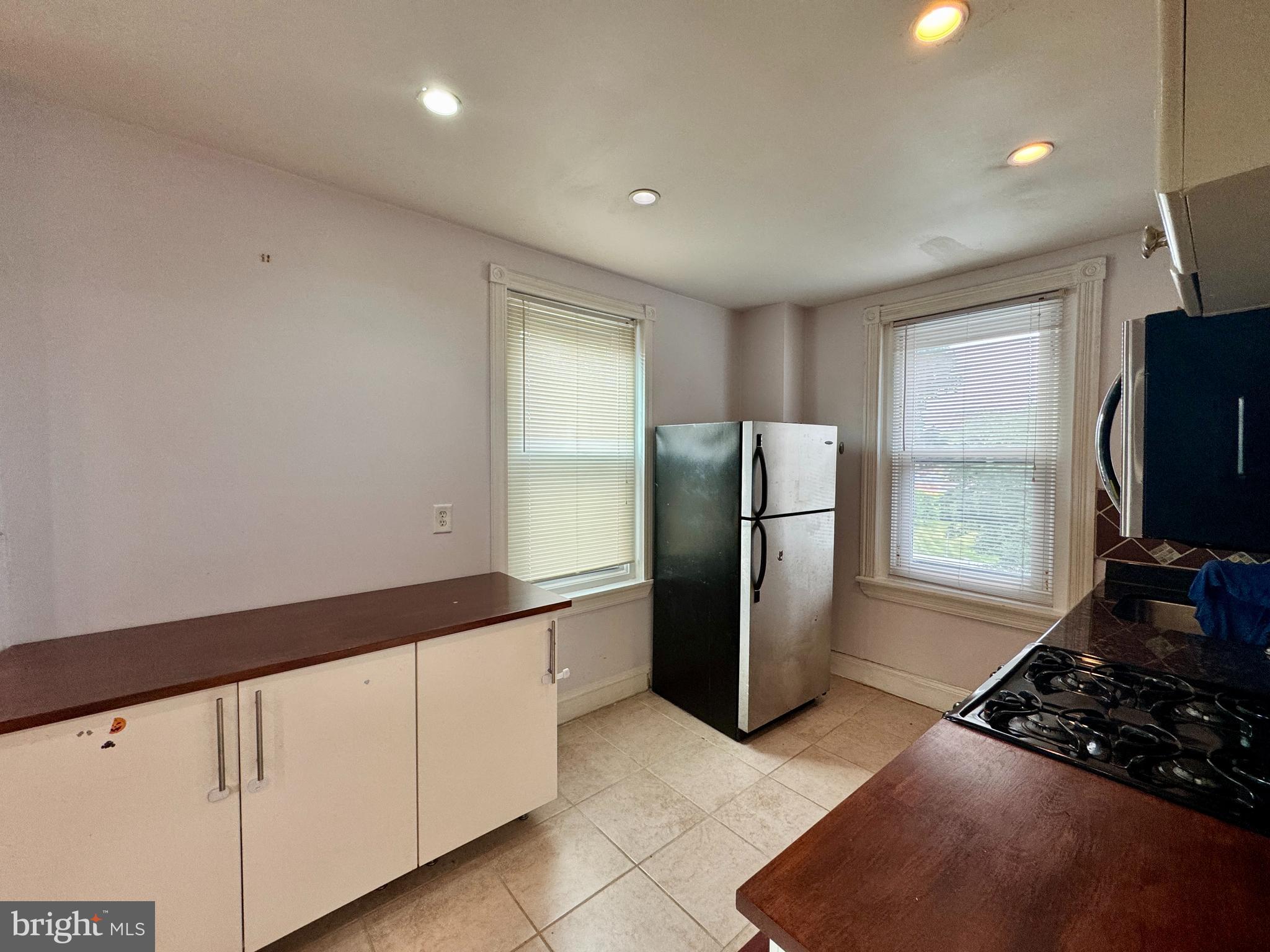 1131 COTTMAN AVENUE