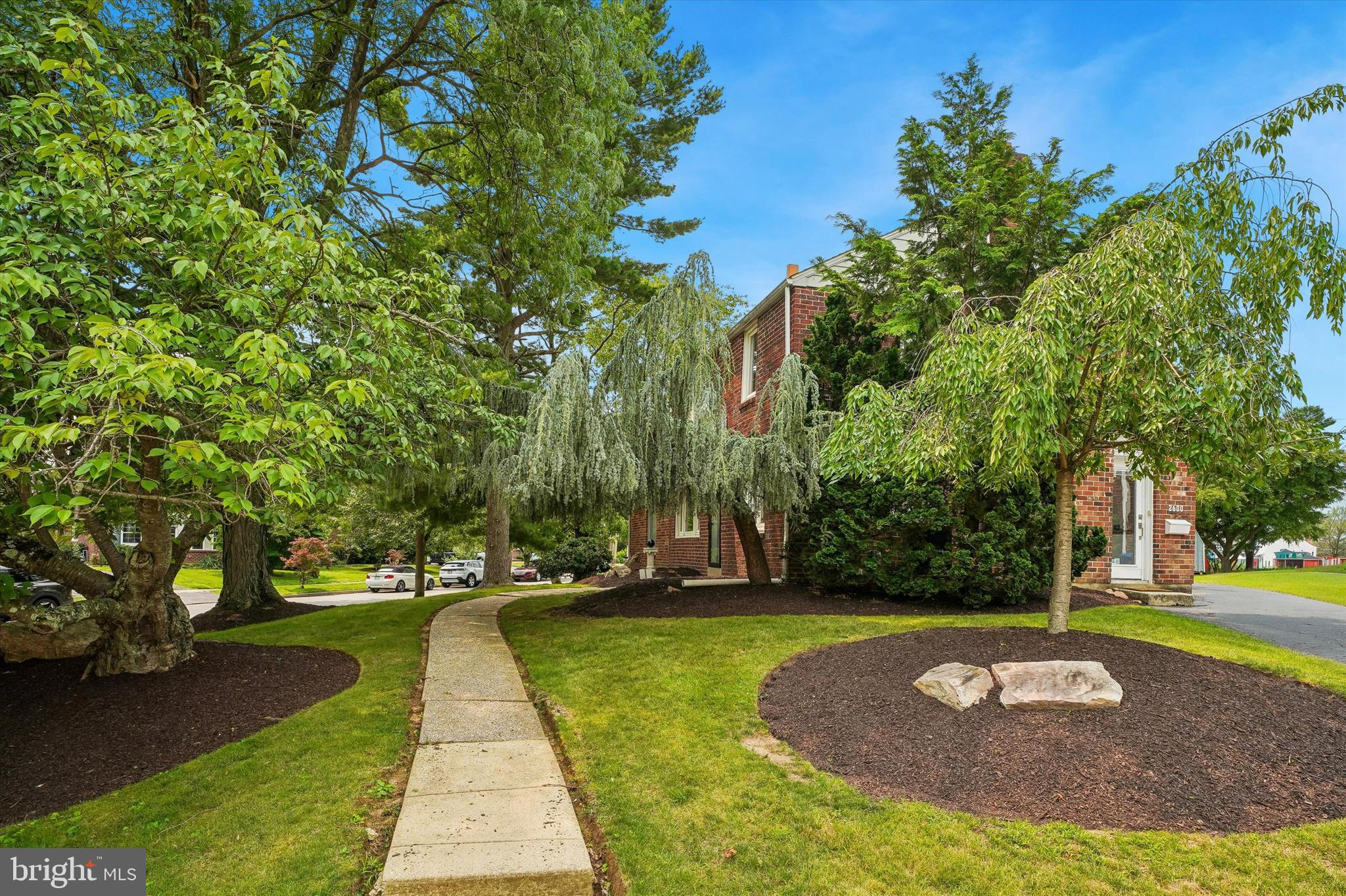 2600 WENDY ROAD