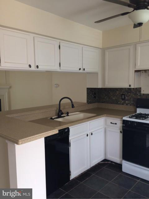 LAKE RIDGE - SPRINGWOODS - Residential Lease