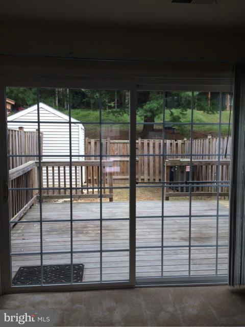 LAKE RIDGE - SPRINGWOODS - Residential Lease