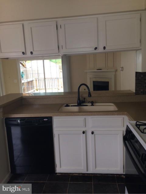 LAKE RIDGE - SPRINGWOODS - Residential Lease